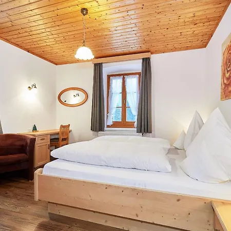 Haus Benzmuehle Gasthuis Reit im Winkl